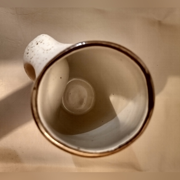 Modernist Pottery Mug by Gaetan Beaudin - Picture 3 of 4